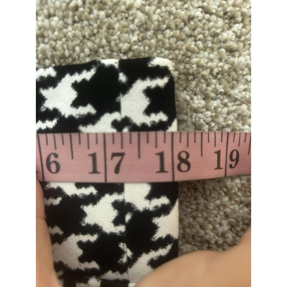 Torrid Slim Fix Houndstooth High Rise Pull On Pixie Work Pant Size 1XL - Picture 5 of 8